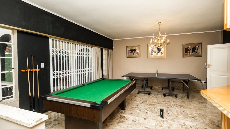4 Bedroom Property for Sale in Safari Gardens North West
